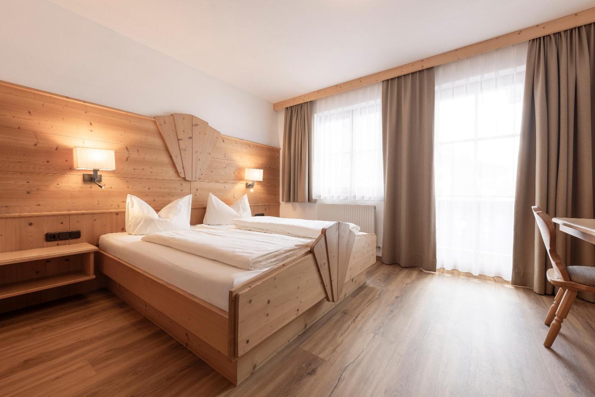 Landhaus Pfurtscheller Neustift im Stubaital Bagian luar foto
