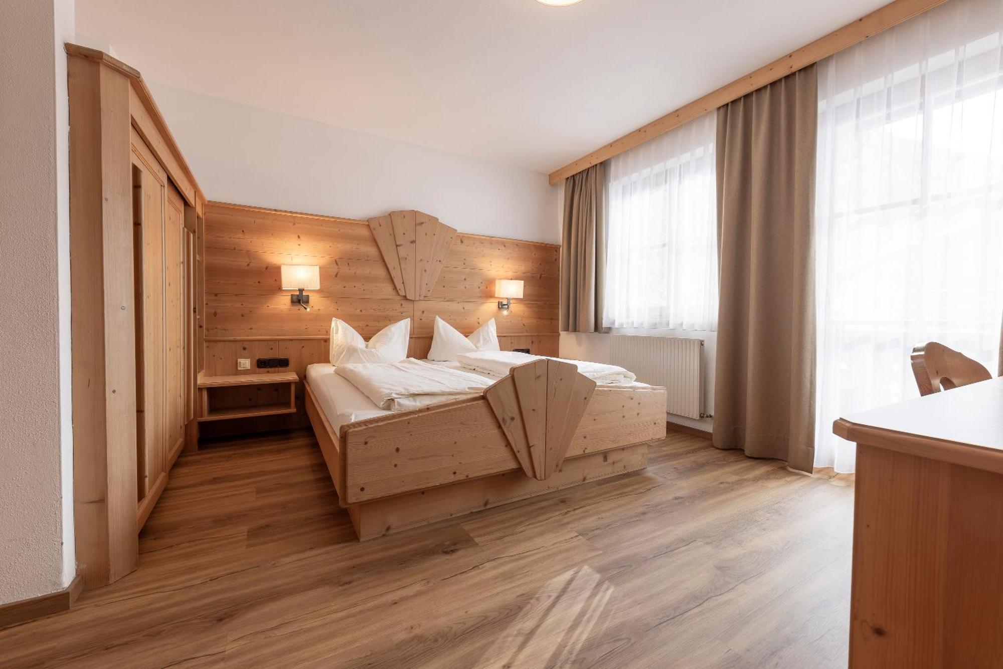 Landhaus Pfurtscheller Neustift im Stubaital Bagian luar foto