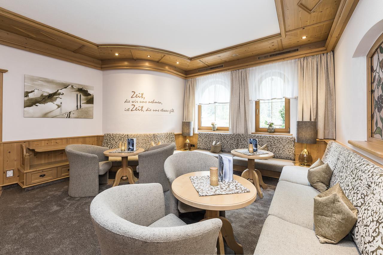 Landhaus Pfurtscheller Neustift im Stubaital Bagian luar foto