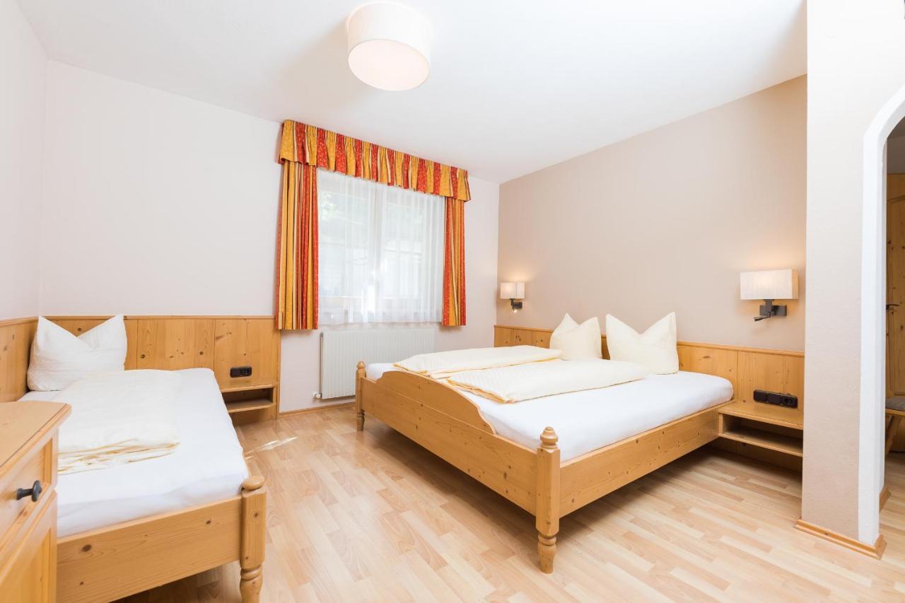 Landhaus Pfurtscheller Neustift im Stubaital Bagian luar foto